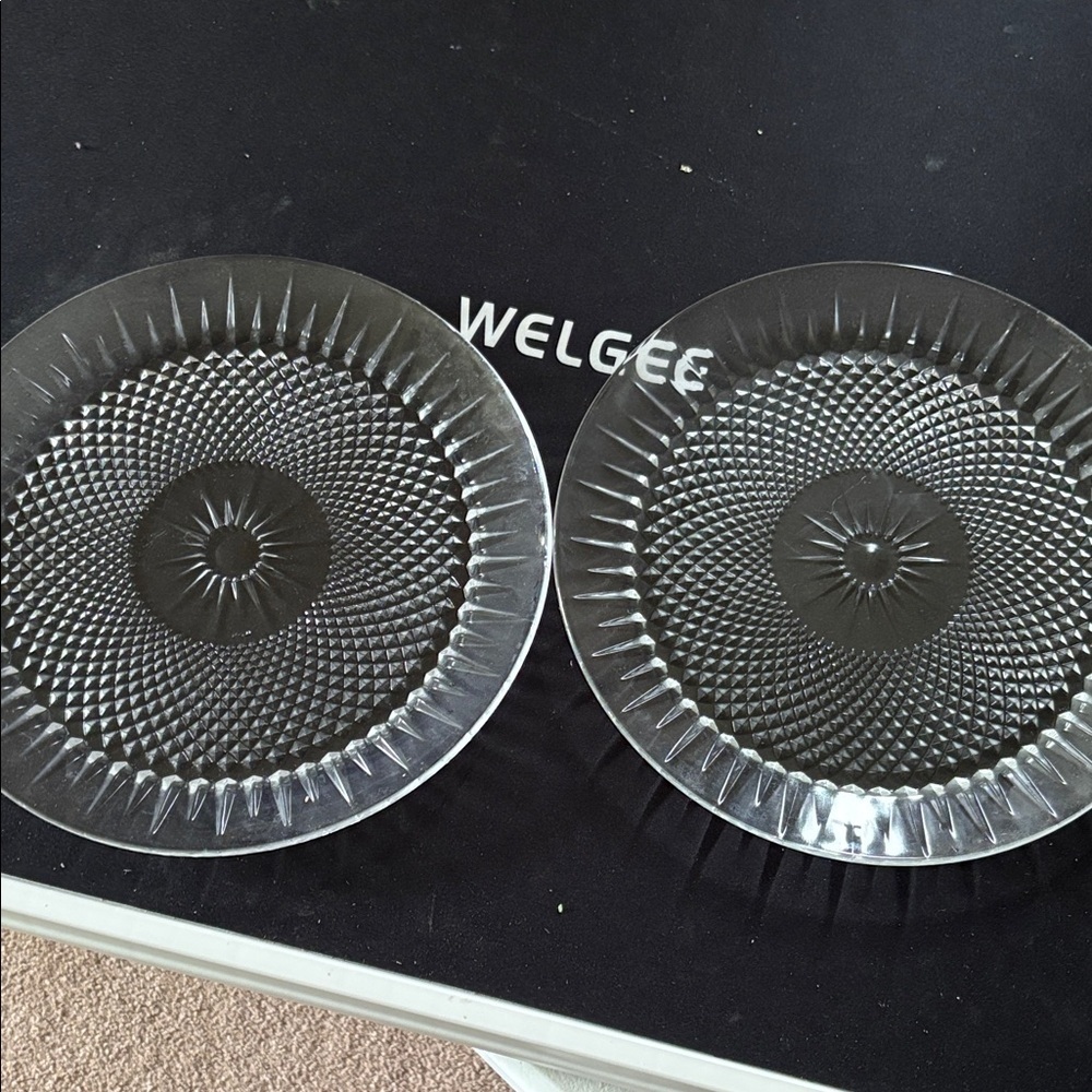 Clear Diamond-Pattern Glass Dinner Plates - Set of 2